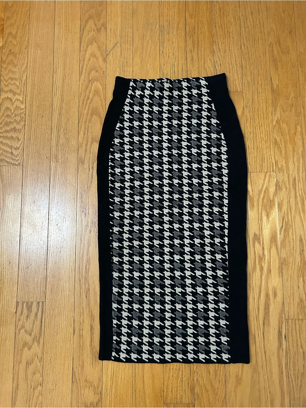 RW&Co knit bodycon skirt